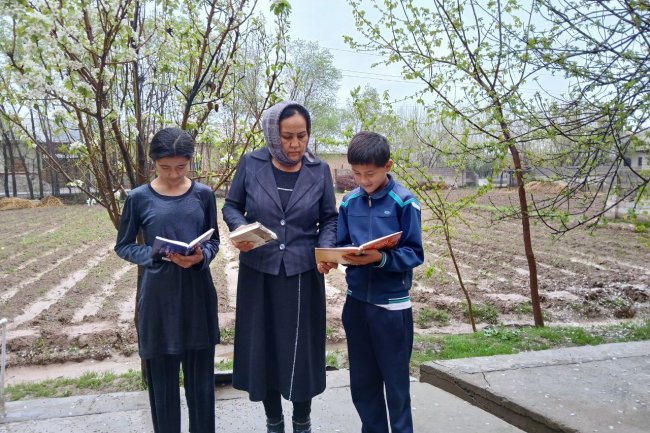 #Oilaviy kitobxonlik “Oilalarni mustahkamlash va xotin-qizlarning faolligini oshirish bo‘yicha qo‘shimcha chora-tadbirlar ishlab chiqildi