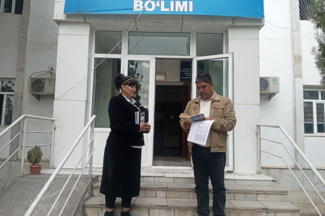 Yo`l-yo`lakay kitob o`qiymiz”   Kitob – bilim manbai, tafakkur charxi, ma’naviyat nuri. Uy kutubxonasi – bu nafaqat kitob to‘plami, balki oilaning ma’naviy o‘chog‘i hamdir.